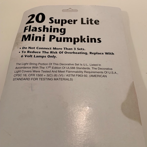 NWT HALLOWEEN FLASHING MINI PUMPKIN LIGHTS. - Picture 5 of 6